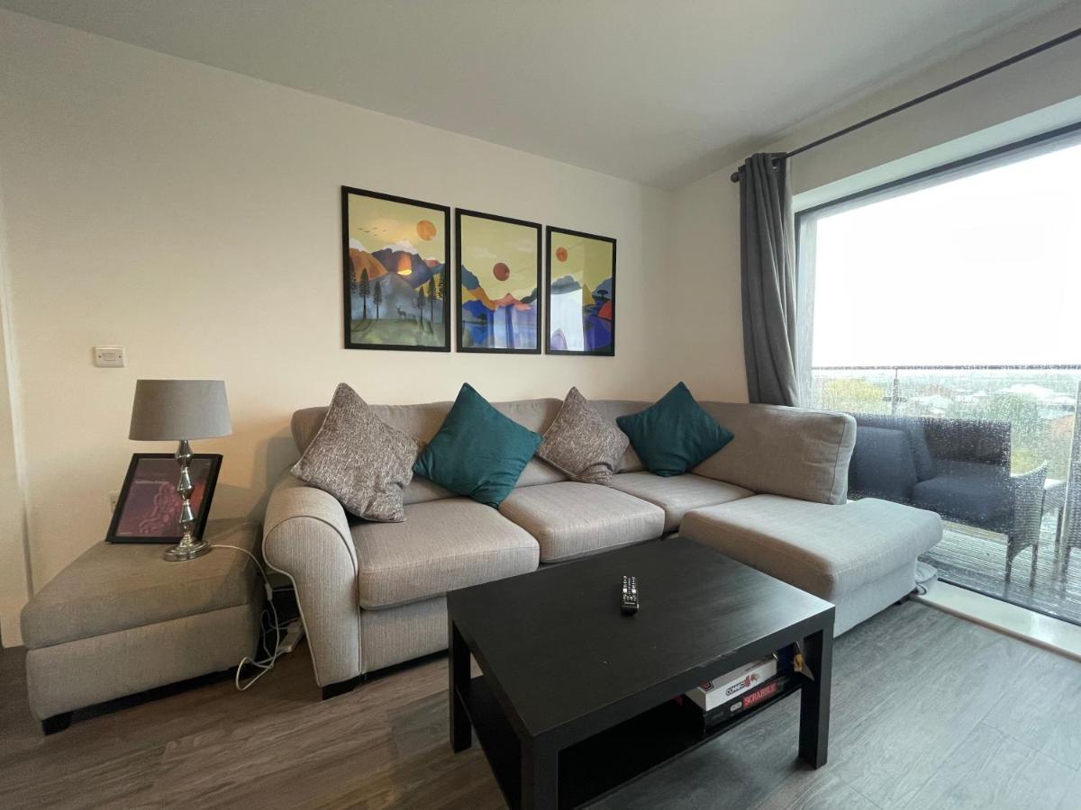 Balcony Marina Apartment With City Skyline Views - Free Secure Parking Manchester Eksteriør billede
